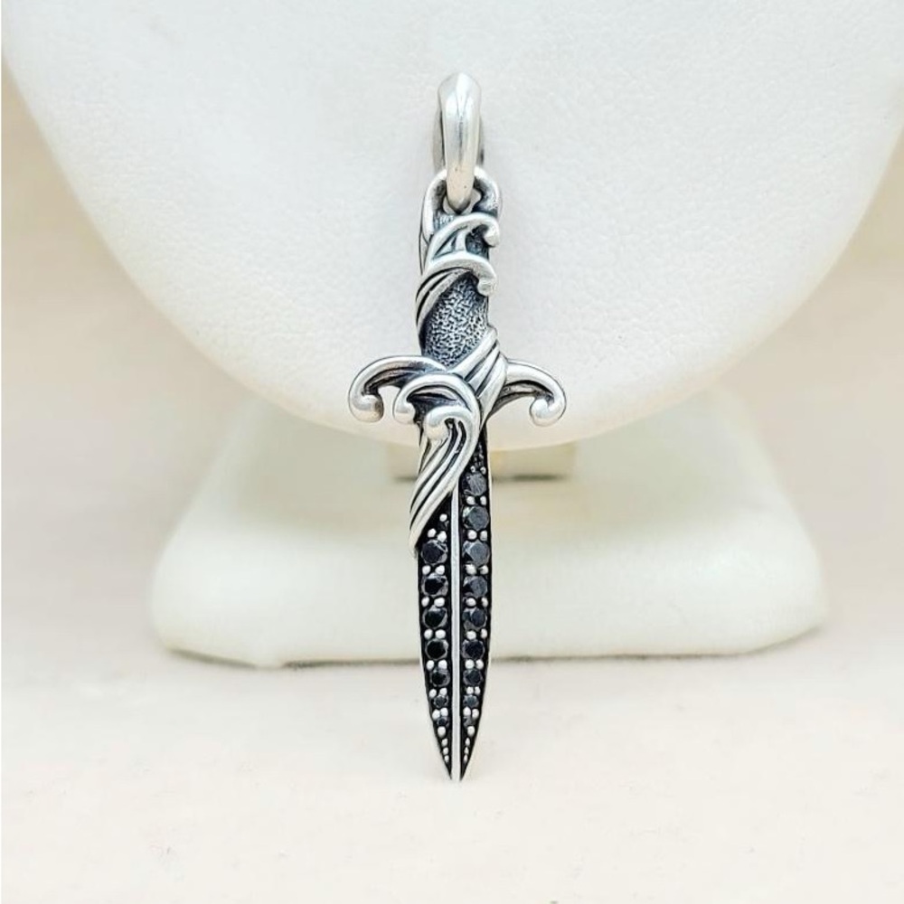David Yurman Waves Dagger Amulet With Black Diamonds